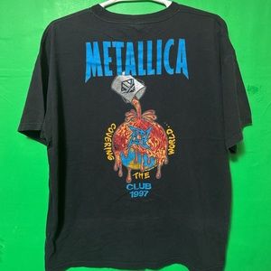 Vintage 90s Metallica 1997 Covering The World The Club Made in USA Band T-Shirt